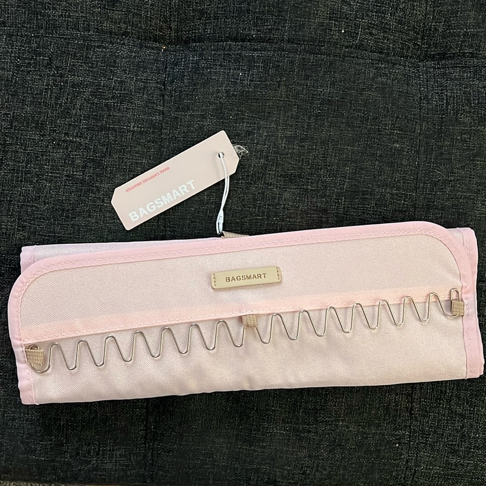 Bagsmart travel case